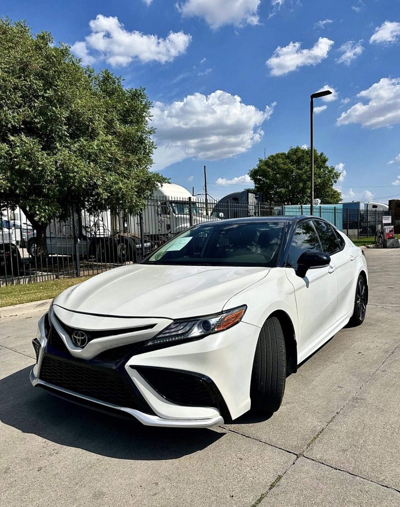 2019 TOYOTA Camry XSE - Sport