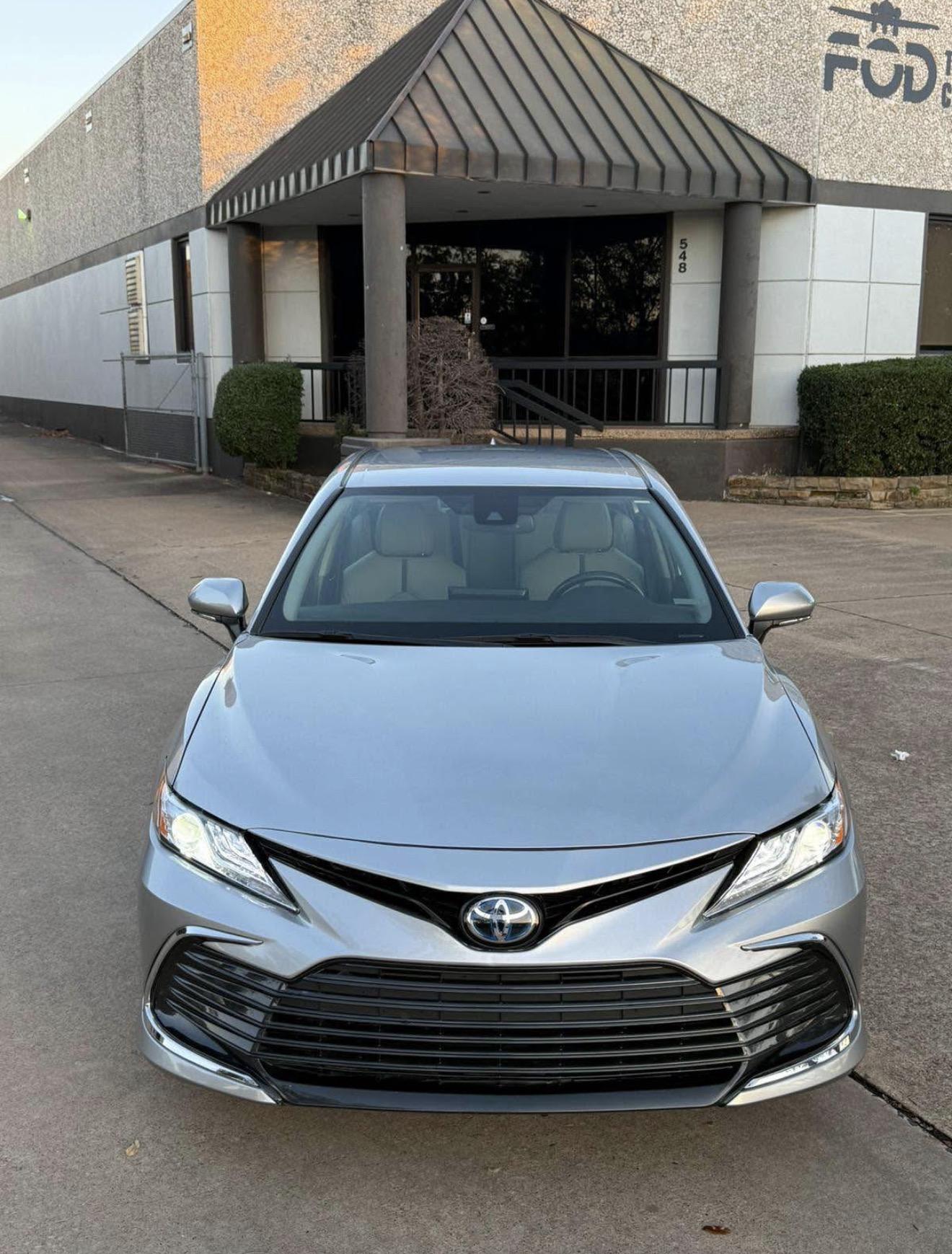 2023 Toyota Camry XLE Hybrid XLE Sedan 4D